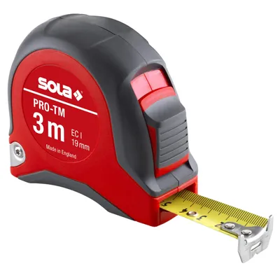 Produktbild von SOLA PRO-TM - Bandmaß 3m / 19mm - robustes Profi-Rollbandmaß mit Gürtelclip - Stahlband, gelb lackiert mit mm Skala - Genauigkeitsklasse I - Rollmeter mit beweglichem Endhaken - Länge 3m/19mm
