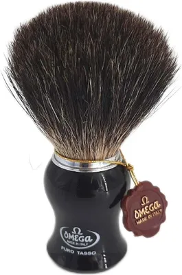 Produktbild von Omega Rasierpinsel Dachshaar Stockzupf 666 mit schwarzem Harzgriff