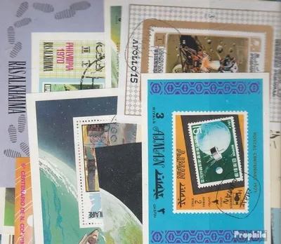 Produktbild von Briefmarken Motive 100 verschiedene Weltraum Blöcke und Kleinbögen