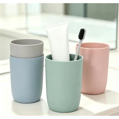 Immagine prodotto di Set di 4 bicchieri per il dentifricio per bambini, in plastica, multicolore, da 280 ml, senza BPA, resistenti alla rottura, impilabili e lavabili in lavastoviglie