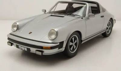 Produktbild von Schuco 1:18 Porsche 911 Targa silber 450029800