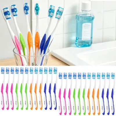 Produktbild von Zahnbürsten 24er-Pack mit Zungenreiniger – Hart Handzahnbürsten Set in 4 Farben für die Familie – Rutschfester Griff für optimale Pflege