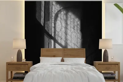 Produktbild von MuchoWow® Fototapete für Wohnzimmer oder Schlafzimmer Wandtapete Vinyl Motivtapete Ein Mann, der in einem hohen Zimmer liest - Gemälde von Rembrandt van Rijn - 240x240 cm - Schlafzimmer-Tapete