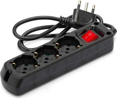 Produktbild von Mehrfachsteckdose mit 3 Schuko-Steckern und 10/16A-Steckern – mit Schalter, 1 Meter Kabel und 16A-Stecker