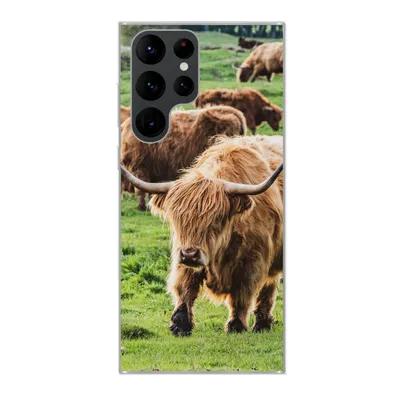 Produktbild von MuchoWow® Handyhülle Schutzhülle Hülle für Samsung Galaxy S22 Ultra Schottische Highlander - Tiere - Gras Silikon Softcase Handy Hülle - Abbildung