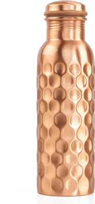 Produktbild von Kupferflasche, 800 ml Diamant-Design, gehämmert