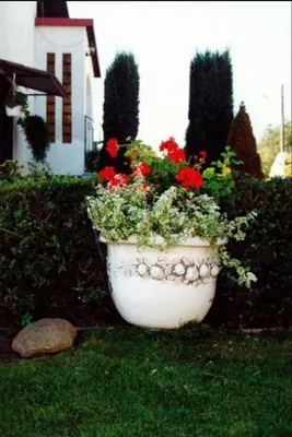 Produktbild von Blumenkübel Pflanz Kübel Dekoration Figur Blumentöpfe Garten Vasen Gefäss 564