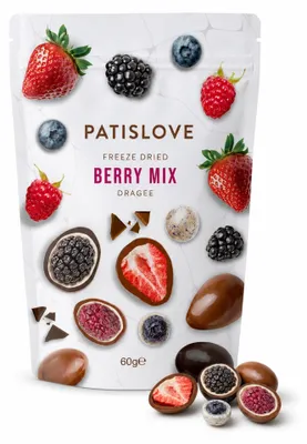 Image de Patislove, mélange de fruits des bois enrobés de chocolat, disponible en 3 variétés de chocolat, 60g