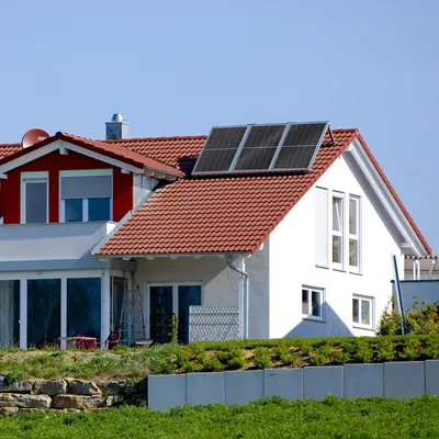 Produktbild von SUNNIVA® Balkonkraftwerk 850/800W Solaranlage, Growatt Micro Wechselrichter Wifi, upgradebar drosselbar, 5m Anschlusskab