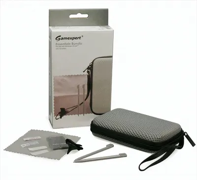 Produktbild von Nintendo DS Lite Tasche Essentials Bundle Silber