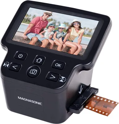 Imagen del producto de Escáner de películas todo en uno con 24 megapíxeles, pantalla grande de 12,7 cm (5 pulgadas) y conexión HDMI, que convierte películas de 35 mm, 126, 110 y Super 8, así como diapositivas de 135, 126 y 110, a formato digital