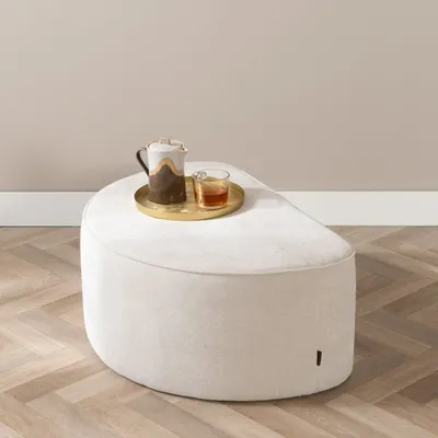 Produktbild von Bronx71 Hocker Lune halbrund Chenille off white