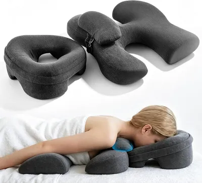 Imagen del producto de Almohada de masaje para cama, compuesta por 3 partes: una almohada para la cabeza, una almohada para el pecho con forma de T y una almohada para la cara con función de masaje. Incluye una almohada para el cuello y un soporte abdominal ergonómico, ideal para uso en spas
