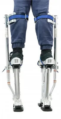 Immagine prodotto di Rosfix – Trampoli da Cantiere e da Imbianchino, Alluminio | Altezza di Lavoro 61-102 cm, 7,4 kg | Sicurezza Tramite Fibbie, Cinghie e Dadi