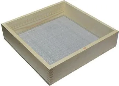 Produktbild von mauersieb 2mm, 52x45cm, Holzrahmen
