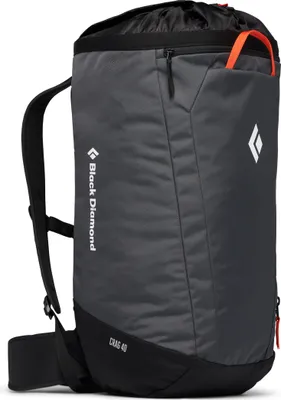 Schwarz-grauer Crag 40 Kletterrucksack von Black Diamond mit orangefarbenen Akzenten.