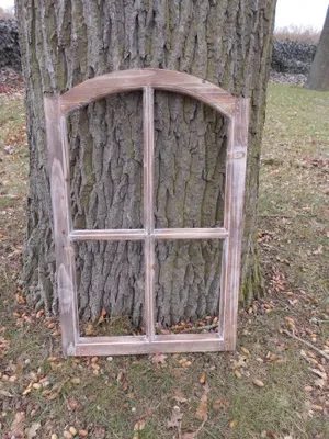 Produktbild von Stabiles, braunes Fenster Sprossenfenster Dekorahmen abgerundet Holz braun 77cm