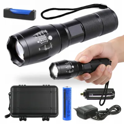 Produktbild von Leistungsstarke Led-Tactical-Taschenlampe Mit Zoom-Modus, Akku-Betrieb + Koffer