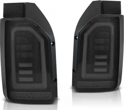 Obrázek produktu pro Zadní světla s plnou LED lištou, vhodná pro VW T6 r.v. 2015–2019, černá kouřová (zadní výklopné dveře)