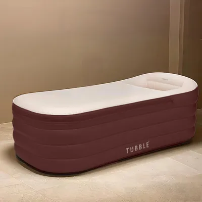Produktbild von Tubble® Royale Badewanne Aufblasbar Deep Burgundy 255 Liter - Faltbare Badewanne für Erwachsene bis 188 cm, Aufbau in 1min, Für Indoor und Outdoor
