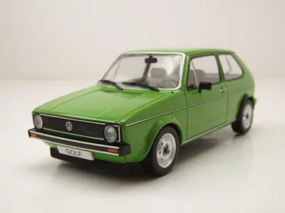 Produktbild von Whitebox 124264 VW Golf 1 1974 grün 1:24