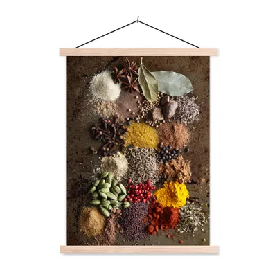Produktbild von MuchoWow® Textilposter Gewürze zusammen gemischt 40x53 cm mit holzfarbenen Rahmen - Schlafzimmer