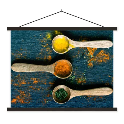 Produktbild von MuchoWow® Textilposter Gewürze - Löffel - Kräuter - Braun - Gelb - Grün 60x45 cm mit schwarzem Rahmen - Poster Schlafzimmer