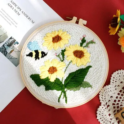 Produktbild von Stickerei Set DIY Stickrahmen Blumen Biene Ø 18 cm Gemälde Wanddekoration Anfänger