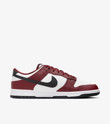 Produktbild von Nike Dunk Low Dark Team Red Black - EU: 45