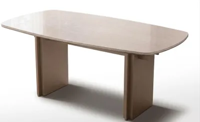 Image de Ensemble de salle à manger beige : grande table à manger, chaises rembourrées, mobilier de salle à manger