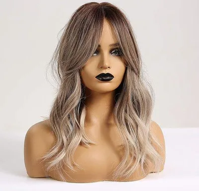 Produktbild von Famanu Perücke für täglichen Gebrauch und Cosplay - Synthetic Haar