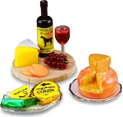 Immagine prodotto di Set in miniatura con vino e formaggio per collezionisti di case delle bambole