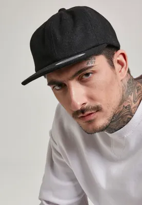 Obrázek produktu pro Kšiltovka Urban Classics Melton Cap black - UNI