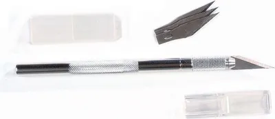 Produktbild von Kunstmesser mit Reliefgriff + 3 Ersatzklingen