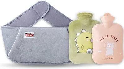 Immagine prodotto di Borsa termica Unyqoos® (1,3 L) in gomma con rivestimento in peluche morbido – tappo a prova di perdite, ideale per terapie calde e fredde a livello di collo, spalle, schiena, gambe e addome