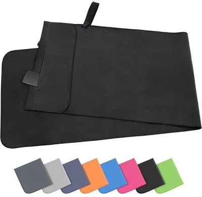 Produktbild von Famanu – Fitnesshandtuch – 120 x 50 cm – Kompaktes und schnelltrocknendes Mikrofaserhandtuch – Sport-Handtuch – Reisehandtuch – Strandhandtuch mit Reißverschluss