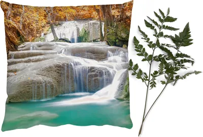 Produktbild von MuchoWow® Zierkissen Sofakissen Wohnzimmer Dekokissen 45x45 cm Wald - Wasserfall - Herbst - Schlafpolster - Polster für das Sofa