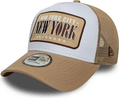 Produktbild von NEW ERA Location Patch 9FORTY A-Frame Trucker Cap - Light Beige Light Beige