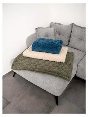 Produktbild von Kuscheldecke im Jacquard-Design 150x200cm (Creme)