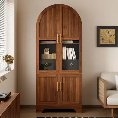 Immagine prodotto di Armadio espositivo con ante in vetro, mobile alto con illuminazione a LED, mobile per soggiorno con design ad arco, 4 ante, 1 cassetto, realizzato in MDF e pannello di fibra a media densità, finitura noce