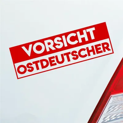 Produktbild von Auto Aufkleber Vorsicht Ostdeutscher Ostdeutschland Ossi 19x6 cm Rot Sticker Heckscheibenaufkleber