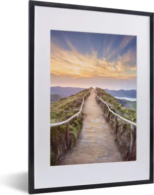 Produktbild von MuchoWow® Gerahmtes Poster Berge - Natur - Weg 30x40 cm - Poster mit Schwarzem Bilderrahmen Wandposter Rahmen Foto Bilder - Wandposter Schlafzimmer