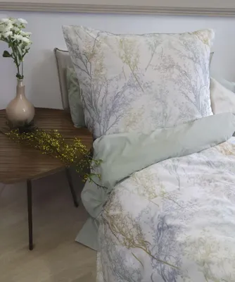 Produktbild von Fleuresse Mako-Satin Bettwäsche 135x200 Gräser beige Wende grau 114533-07