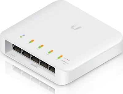 Image de Ubiquiti USW-FLEX-3 Commutateur PoE+ 5 ports IP55 (lot de 3)