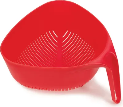Obrázek produktu pro Cedník Joseph Joseph 20160, ergonomický, rychlé odkapávání, červený
