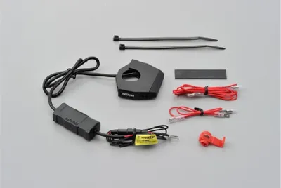 Zdjęcie produktu dla Zasilacz DAYTONA Slim USB - kierownica Ø22,2/25,4