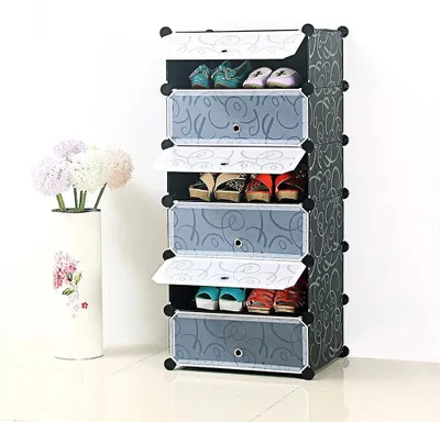 Produktbild von Kunststoff Schuhregal mit Tür für 12 Paare