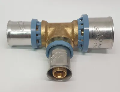 Obrázok produktu pre Multivrstvové potrubie, tvarovka T, redukcia 26x3 - 16x2 - 20x2