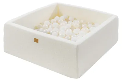 Image de Piscine à balles blanche avec balles Blanche et blanche perle