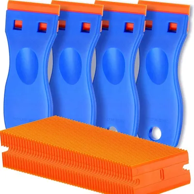 Immagine prodotto di Set di 4 raschiatori per la pulizia + 100 lame – Lame in silicone (senza metallo) per piani cottura in Vetroceramica, vetro e pellicole per auto, design ergonomico, set di strumenti per la pulizia delle fughe
